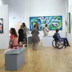 salle Pignon visiteurs 2 carré